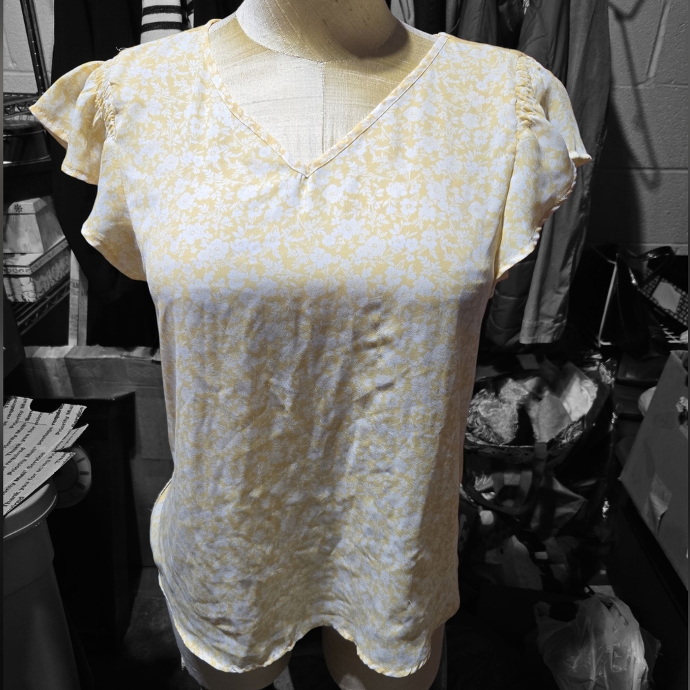 PaperMoon Floral Yellow V-Neck Women's Top Medium